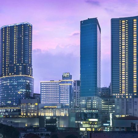 Four Points By Sheraton Surabaya, Tunjungan Plaza מראה חיצוני תמונה