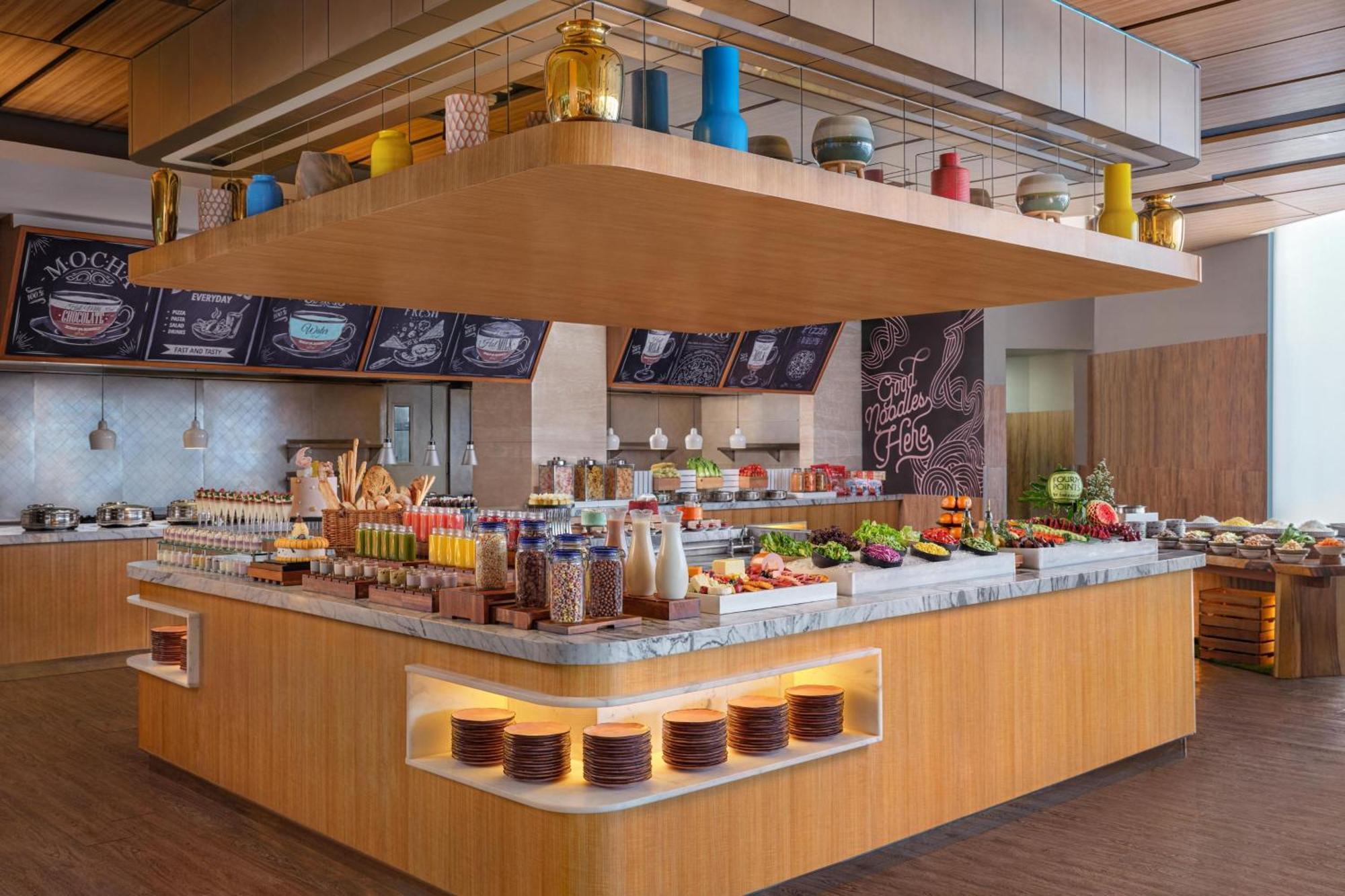 Four Points By Sheraton Surabaya, Tunjungan Plaza מראה חיצוני תמונה